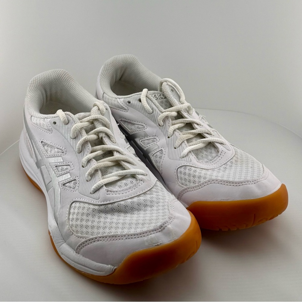 ASICS Women's Upcourt 5 Volleyball Shoes